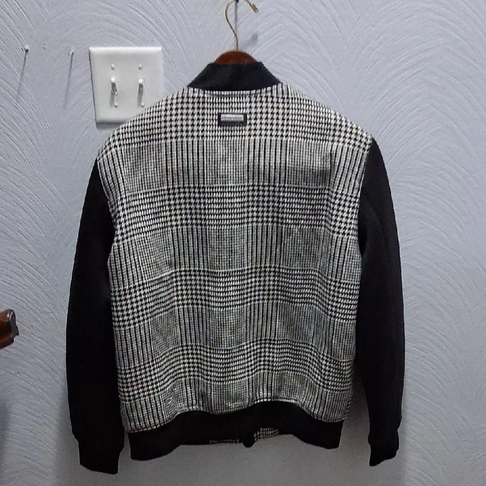 Armani Exchange Kids Checkered Black Jacket - Picture 4 of 6